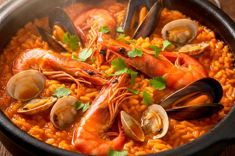 O truque da avó: O ingrediente secreto que torna o Arroz de Marisco inesquecível