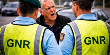 Reformado condenado após insultar GNR: decisão judicial reforça limites da liberdade de expressão