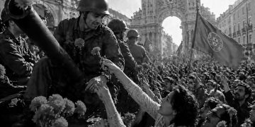 25 de Abril de 1974: a madrugada que derrubou a ditadura e mudou Portugal para sempre