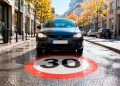 Limite de 30 Km/h nas cidades? Governo estuda medida que está a dividir Portugal