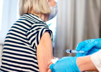 Alerta de saúde pública em Portugal após infeções por vírus invulgar, incluindo um caso em pessoa vacinada. Veja os sintomas Alerta de saúde pública em Portugal após infeções por vírus invulgar, incluindo um caso em pessoa vacinada. Veja os sintomas