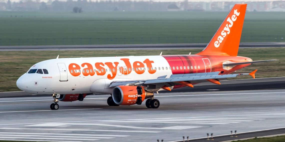 NCultura Notícias – Cultura, História, Viagens, Sociedade, Gastronomia Telemóvel a carregar provoca pânico e obriga avião da EasyJet a aterrar de emergência