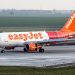 Telemóvel a carregar provoca pânico e obriga avião da EasyJet a aterrar de emergência Telemóvel a carregar provoca pânico e obriga avião da EasyJet a aterrar de emergência
