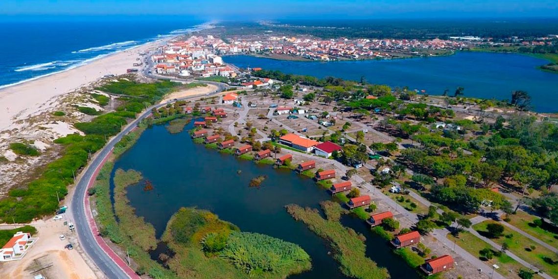 40 anos sem perder a Bandeira Azul: a única praia do mundo com este recorde é portuguesa