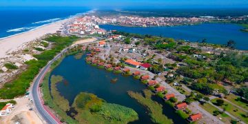 40 anos sem perder a Bandeira Azul: a única praia do mundo com este recorde é portuguesa