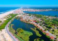 A única praia do mundo há 40 anos consecutivos com Bandeira Azul fica em Portugal A única praia do mundo há 40 anos consecutivos com Bandeira Azul fica em Portugal