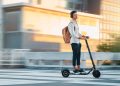 Capacete obrigatório nas trotinetes e bicicletas elétricas: novas regras e multas até 150 euros Capacete obrigatório nas trotinetes e bicicletas elétricas: novas regras e multas até 150 euros