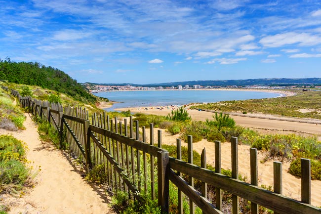 São Martinho do Porto, uma das baías mais bonitas do mundo fica em Portugal São Martinho do Porto, uma das baías mais bonitas do mundo fica em Portugal