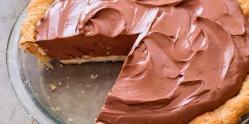 O segredo da tarte de chocolate perfeita: a textura cremosa que derrete na boca