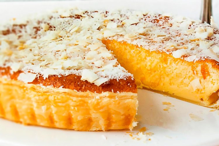 O segredo da tarte de coco e leite condensado: a receita cremosa que se prepara em minutos O segredo da tarte de coco e leite condensado: a receita cremosa que se prepara em minutos