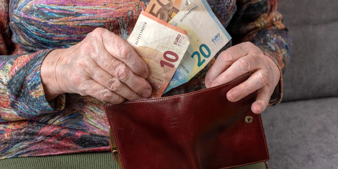 Apoio extraordinário à renda pode valer até 200 euros por mês: saiba quem pode receber e como funciona
