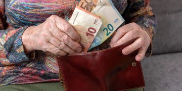 Apoio extraordinário à renda pode valer até 200 euros por mês: saiba quem pode receber e como funciona