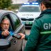 Falsos militares da GNR enganaram condutor de 71 anos e roubaram-lhe 6.000 euros após falsa operação stop