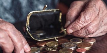 As regras de 2007 estão a reduzir em cerca de 10% o valor das reformas