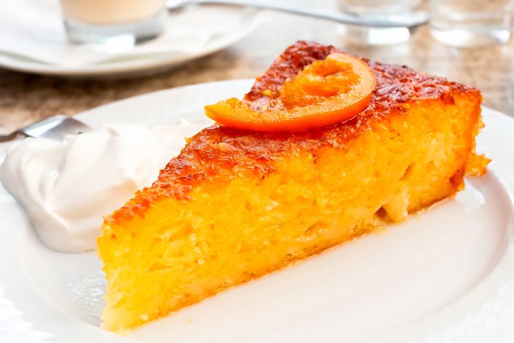 Bolo de Laranja húmido e fofo à moda antiga: receita caseira
