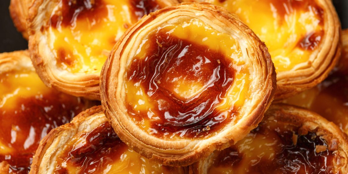 Pastel de Nata caseiro: todos os segredos para fazer o doce mais famoso de Portugal