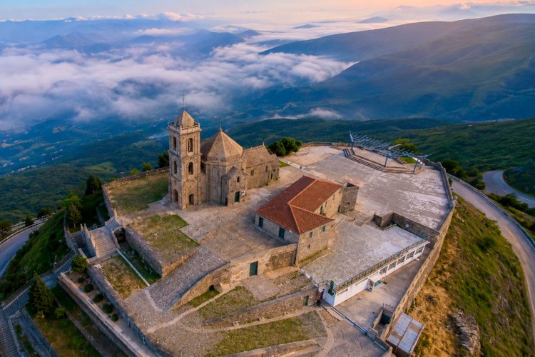 Santuário de Nossa Senhora da Graça: descubra o tesouro espiritual e panorâmico de Mondim de Basto Santuário de Nossa Senhora da Graça: descubra o tesouro espiritual e panorâmico de Mondim de Basto