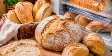 Como congelar pão corretamente e mantê-lo fresco por mais tempo