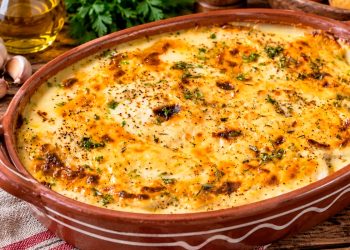 Bacalhau com natas à moda antiga