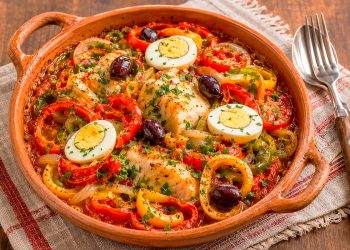 Bacalhau no forno à portuguesa: a receita tradicional que perfuma a casa e conquista toda a família