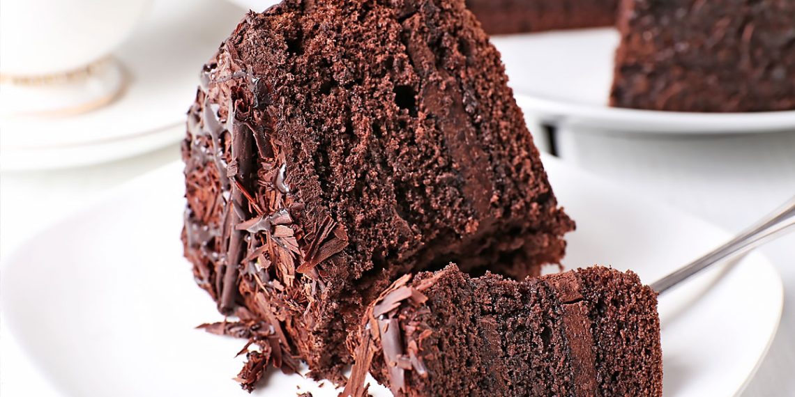 Bolo de Chocolate húmido: receita irresistível