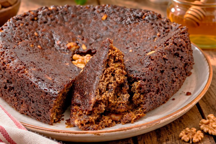 Bolo de Mel da Madeira: a receita tradicional que atravessa gerações