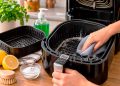 Como limpar a Air Fryer: guia completo para eliminar gordura e maus cheiros