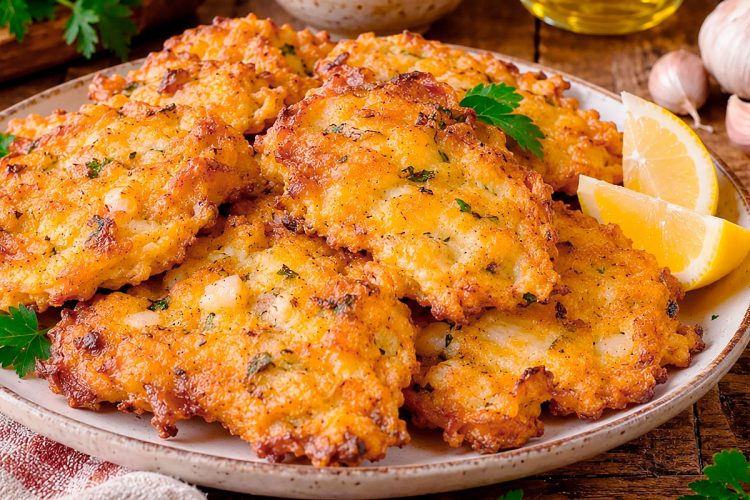 Pataniscas de Bacalhau no forno: receita tradicional