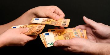 Subsídio de desemprego: pode acumular com outros apoios? Conheça as regras em 2026