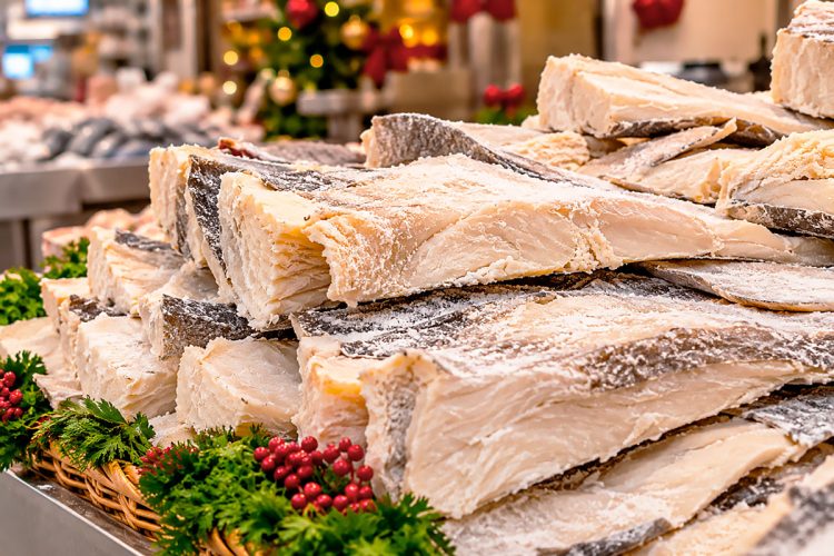 Bacalhau pode ficar 5 euros mais caro por quilo no Natal de 2026: saiba como poupar Bacalhau pode ficar 5 euros mais caro por quilo no Natal de 2026: saiba como poupar