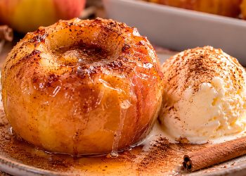 Como fazer a melhor maçã assada no micro-ondas: 3 receitas rápidas e deliciosas