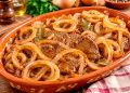 Bifes de cebolada na frigideira