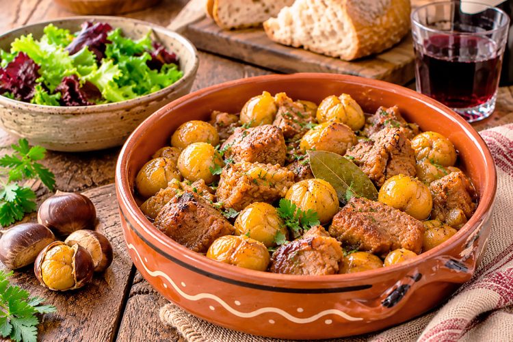 Carne de porco com castanhas: uma receita irresistível