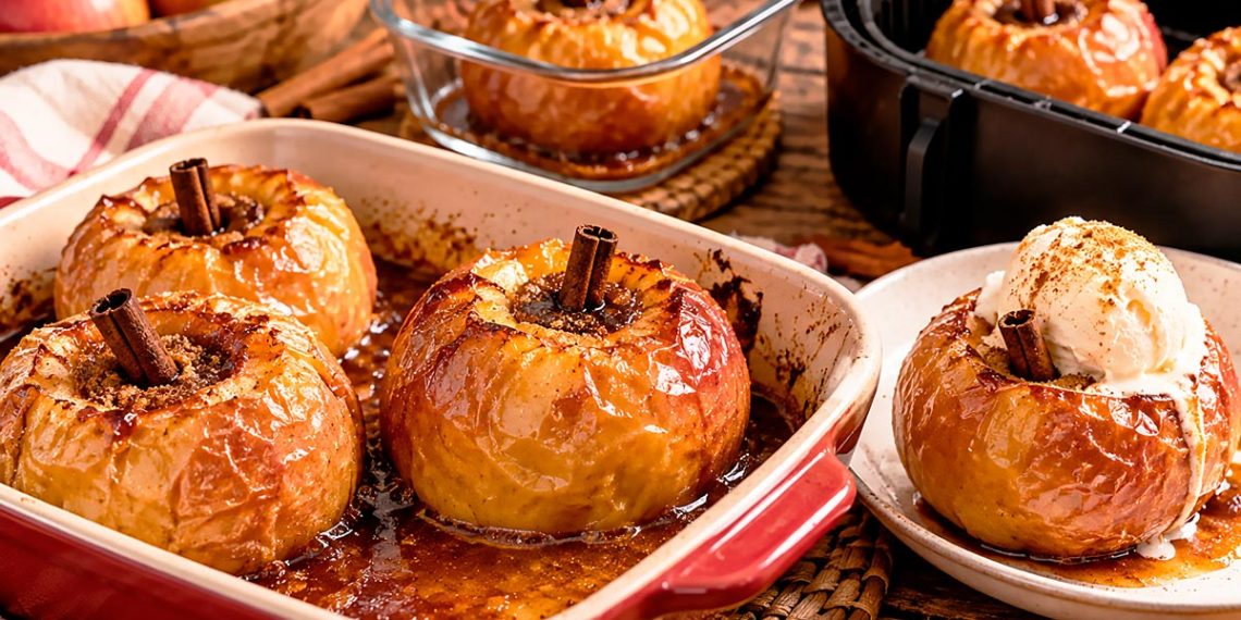 Como fazer maçãs assadas: no forno, na air fryer e no micro-ondas
